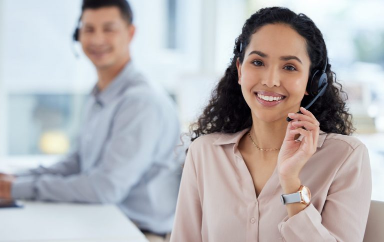 Movers UK Ltd customer service representative